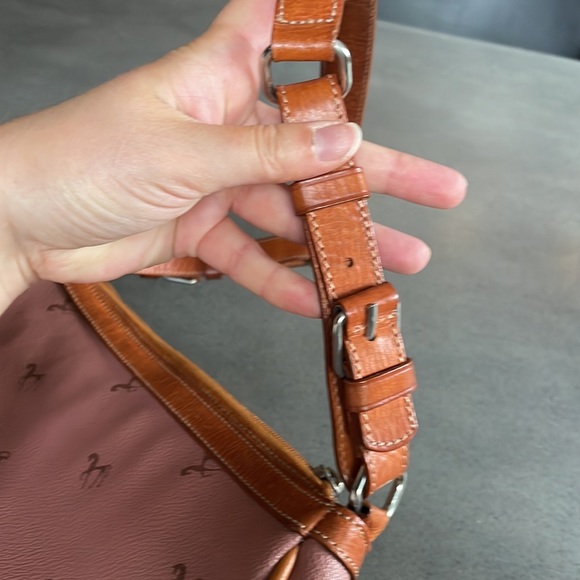 Petusco genuine leather made in Spain horse baguette bag - Picture 6 of 9